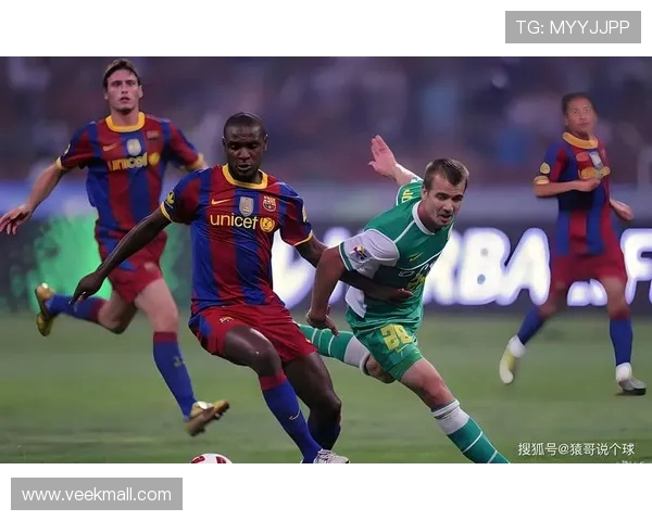 巴塞罗那备战奥萨苏纳 弗利克力挺本队门将展现信心 巴塞罗那备战奥萨苏纳 弗利克力挺本队门将展现信心