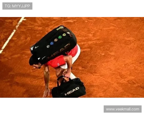 辛纳状态失控 德约强势完胜晋级决赛 辛纳状态失控 德约强势完胜晋级决赛